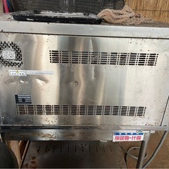 業務用オーブンの画像