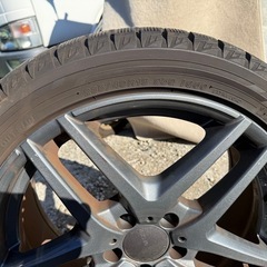 235/40R18 スタッドレスタイヤホイール4本セットの画像
