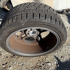 235/40R18 スタッドレスタイヤホイール4本セットの画像