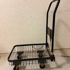 階段でも運べるキャリー47x43x87.5cmと台車57.5x40x87/28cmの画像