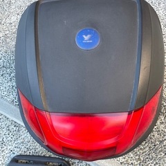 バイク　リアボックスの画像