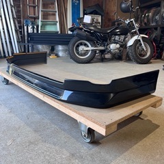 200系ハイエース　FLEX フロントリップスポイラーの画像