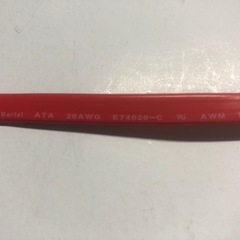 赤色 SATAケーブル 約95cmの画像