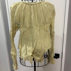服 ブラウスの画像