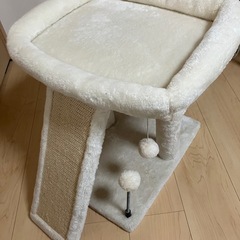 キャットタワーの画像