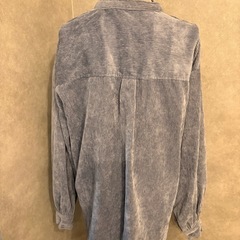 服 ブラウスの画像