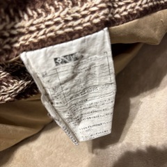 シンプルなブラウンベースのこたつ布団の画像