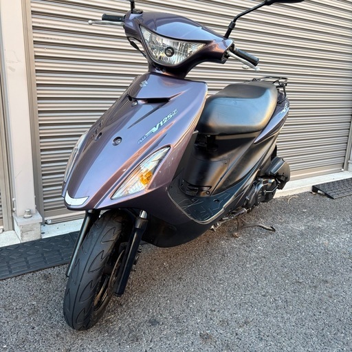 2562.高年式FI車両　アドレスv125s バッテリー、ミラー新品　千葉県柏市　即日配送、自走引き取りも可 4409.定番人気アドレスv125s 両側ミラー新品千葉県柏市即日配送、自走