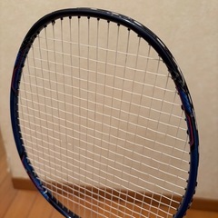 ヨネックス ナノレイ900 バドミントンラケットの画像