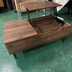 定価3万！ニトリ！昇降 リビングテーブル！の画像