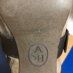 美品　フェイクファー　ショートブーツ　ヒール10cmの画像