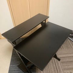 【商談中】パソコンデスクの画像