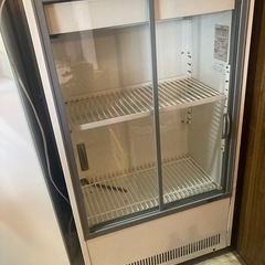 業務用冷蔵庫の画像