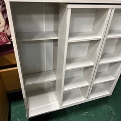 漫画を置くのに最適！ニトリのスライドブックシェルフの画像