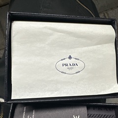 PRADA名刺入れ　未使用品の画像