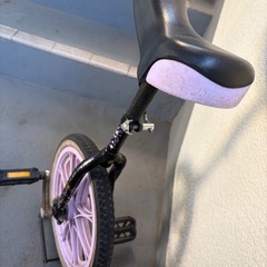 一輪車、キックボード、ヘルメット　3点セットの画像