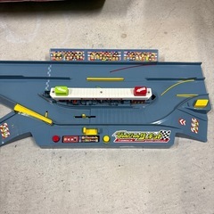 トミカ　びゅんびゅんサーキットの画像