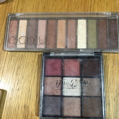 コーウ　アイシャドウパレット　セットの画像