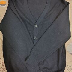 子供用のカーディガンの画像