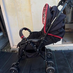 【ミッキーコラボ】アップリカ　ベビーカー（ビスケット）の画像