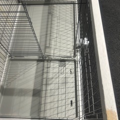 犬ケージの画像