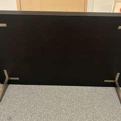 ダイニングテーブルの画像