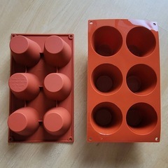 ケーキとマフィンの型の画像