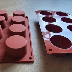 ケーキとマフィンの型の画像