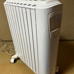 デロンギ　ユニカルドオイルヒーター　1500Wの画像
