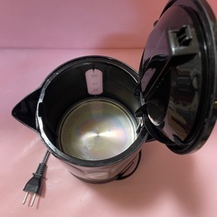 電気ケトルの画像