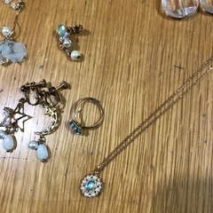 子供用　イヤリング　ネックレスセットの画像