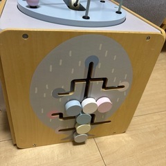 知育玩具　プレイトイボックス　一歳　木製　北欧の画像