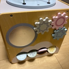 知育玩具　プレイトイボックス　一歳　木製　北欧の画像