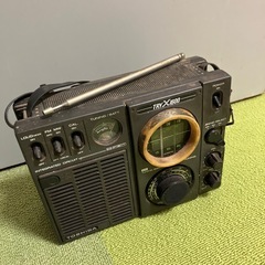 東芝 携帯ラジオ 昭和レトロの画像