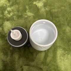 大理石風 泡タイプ専用 ソープディスペンサー（ホワイト×ブラック）の画像