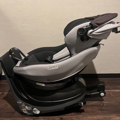 Combiコンビ チャイルドシート　
クルムーヴスマートisofix 型式CG-UIGの画像