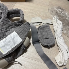 (受け渡し予約決定)Nuna 抱っこ紐の画像