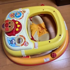アンパンマンの歩行器の画像