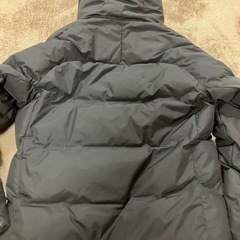 UNIQLO シームレスダウン2022年モデル　黒　Mサイズの画像