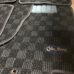 日産ノート純正マット5枚セットE11の画像