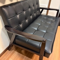 【1/3(土)午後引取り限定】2人掛けレザーソファ（黒）2,000円！の画像