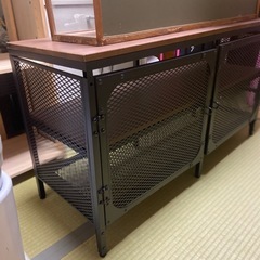 テレビ台の画像