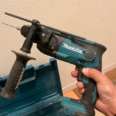 マキタ　18V充電式ハンマードリル　の画像