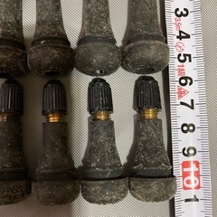 無料❗️大小8個タイヤ系？の画像