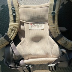 エールべべ抱っこ紐ベビーキャリアスリー(おまけ付き)の画像