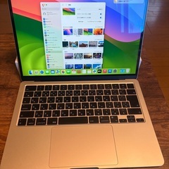Apple MacBook Air (M2) 本体 箱付き状態良好の画像