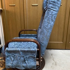 リクライニングチェアーの画像