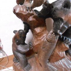 ★大きな、北海道で購入した熊の置物です。の画像