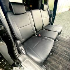 月々2万円台〜【自社ローン＆リース対応】保証人不要！返済プランも柔軟です😉審査落ちのイヤ〜な経験がある方は必見★＜車検長い＞トヨタ　ヴォクシー　ZS　修復歴なし　人気の黒＆両側パワスラ♪の画像