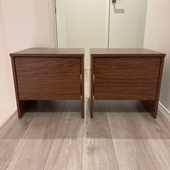 ナイトテーブル、サイドテーブル2個セットの画像